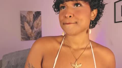 Emily online show from May 4, 12:33 pm