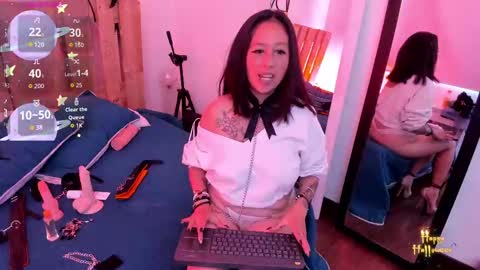 artemisa_adkins online show from October 16, 9:02 pm