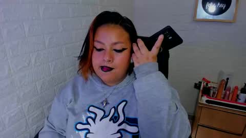 artenisa_tay69 online show from January 19, 3:27 am