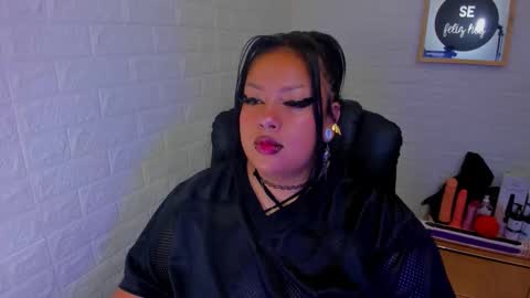 artenisa_tay69 online show from March 2, 4:39 am