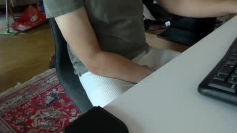 artesian99 online show from December 1, 2:04 pm