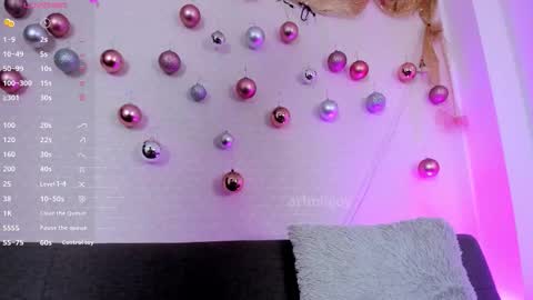 MIA OF artmiajoy online show from December 22, 1:40 pm