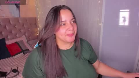 Snapshot of artmisa0519 chatting on October 23, 6:15 am artmisa0519 online show from October 23, 6:15 am