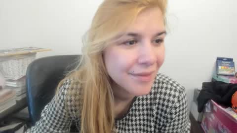 MIA online show from March 4, 11:07 am