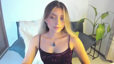 Zahaara online show from December 5, 8:50 pm