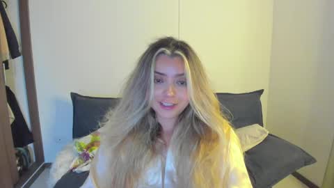 Zahaara online show from May 15, 11:45 pm