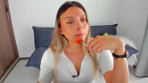 Zahaara online show from March 2, 10:49 pm