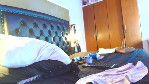 ary online show from October 10, 10:36 pm