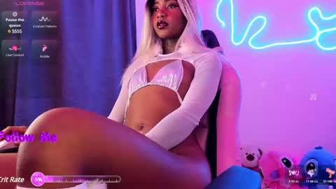 Snapshot of ashanti_sweet chatting on March 8, 1:06 am AshantiINDEPENDENT MODEL online show from March 8, 1:06 am