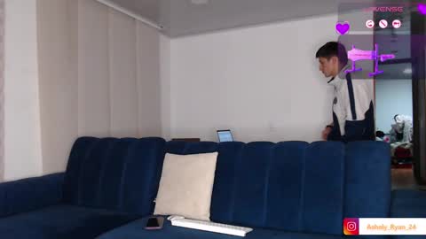 Ashley And Ryan  online show from September 18, 12:47 am