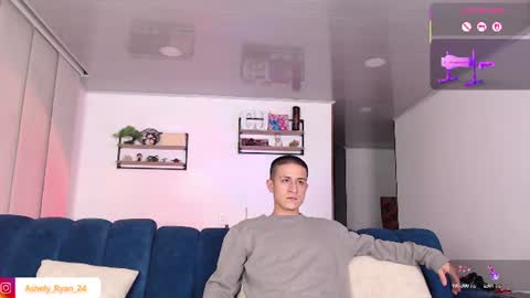 Ashley And Ryan  online show from June 9, 12:44 am