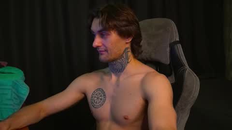 Jerk Machine online show from October 25, 1:11 pm