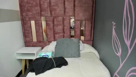 Ashleey sweet online show from March 3, 12:01 pm