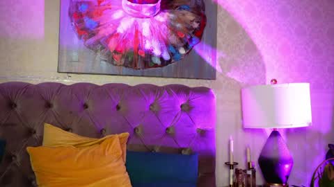 Ashley online show from April 23, 3:03 am