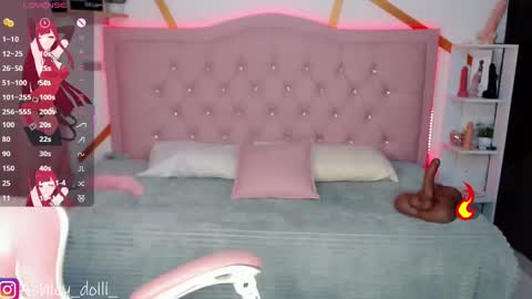 Ashley online show from November 2, 9:15 pm