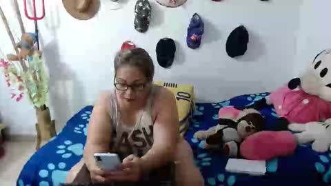 ashley pink11 online show from March 28, 12:34 am