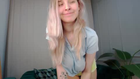ashly_cherry online show from March 13, 12:08 pm