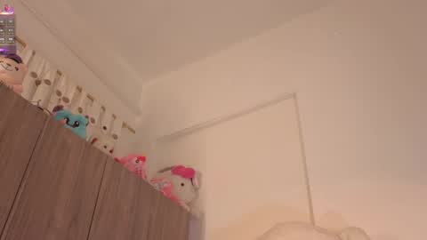 Ash  online show from June 4, 9:54 pm