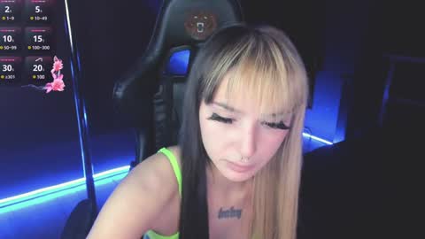 Mila online show from January 28, 2:43 am