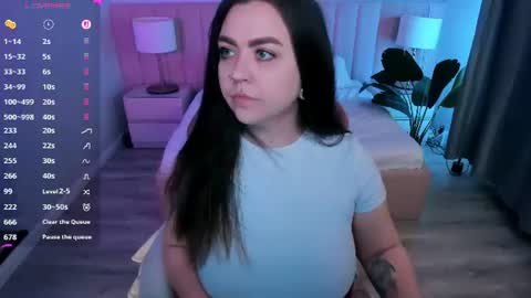 Your girlfriend online show from July 17, 12:01 am