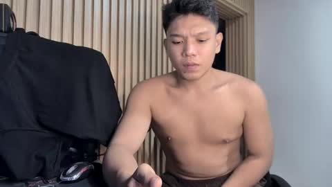 asian_calid22xx online show from February 18, 4:18 pm