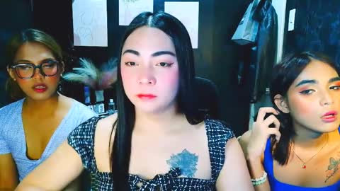 cherry online show from April 10, 1:38 pm