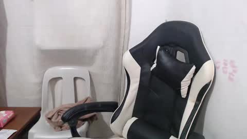 bb girl online show from March 1, 8:24 pm