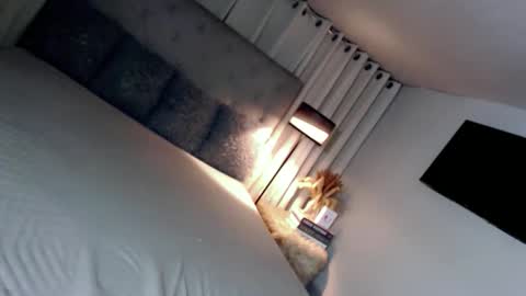 Rhea online show from May 30, 2:32 am