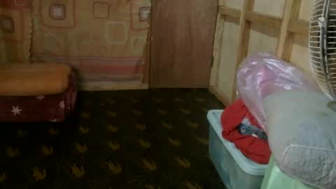 Snapshot of asian_megs chatting on February 26, 6:15 pm asian_megs online show from February 26, 6:15 pm