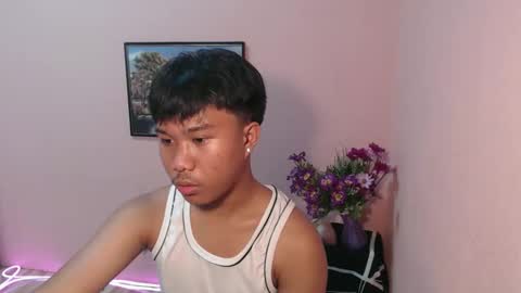 Snapshot of asian_prince_of_cock chatting on October 11, 5:05 pm Prince online show from October 11, 5:05 pm