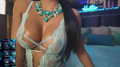 BUNNY WILDER online show from January 9, 6:08 am