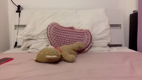 Snapshot of asian_temptation chatting on October 22, 7:48 pm asian_temptation online show from October 22, 7:48 pm