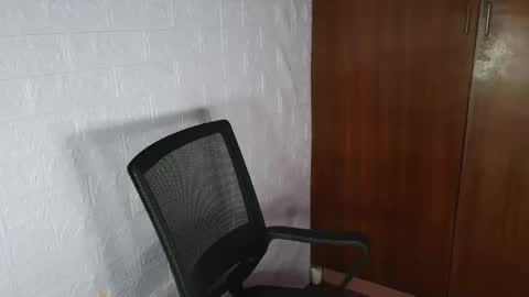 angello abayon online show from February 15, 8:02 am