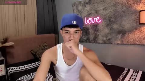 asiancum_peter online show from October 7, 12:50 am