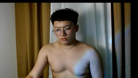 asiangay1209 online show from September 20, 2:14 am