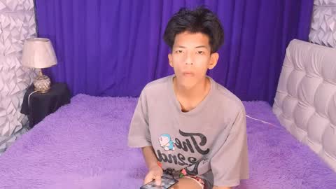 asiankingfucker online show from March 29, 4:30 pm