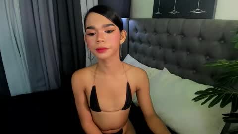 asianpetiteprincess online show from February 12, 5:27 pm