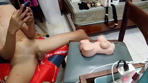 asianthai online show from December 16, 9:26 am