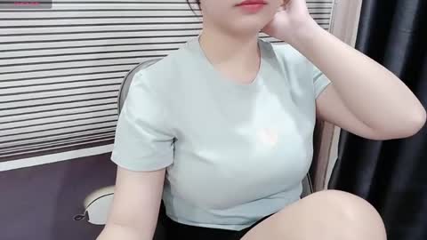 SoHye online show from April 20, 1:19 am