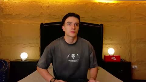 Aslan  online show from April 19, 4:02 am