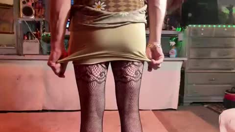 SIR WILLIAM online show from December 20, 8:54 am