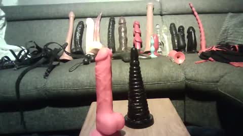 sissyslut online show from February 28, 10:17 pm