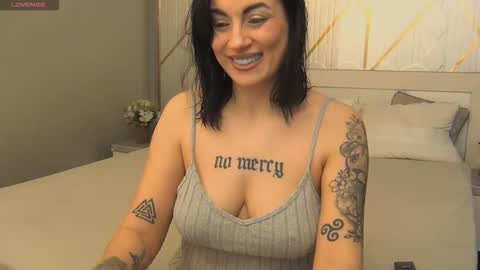 Ash online show from February 25, 8:40 am