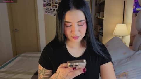 Ashley online show from March 1, 8:57 pm