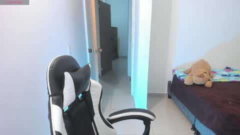 Asta Kuno online show from April 20, 8:39 am