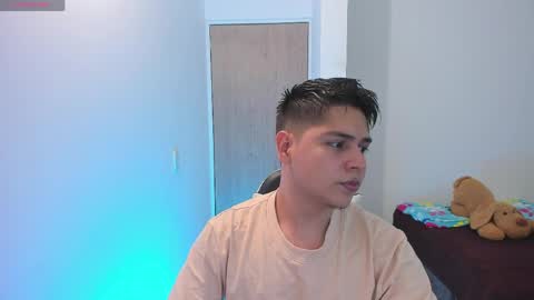 Asta Kuno online show from April 24, 11:12 am