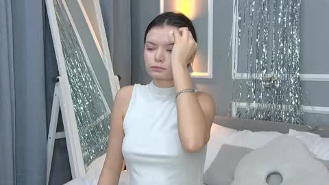 Aster Quinn online show from December 22, 3:52 pm