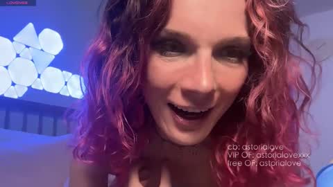 AstoriaLove online show from February 9, 6:06 am