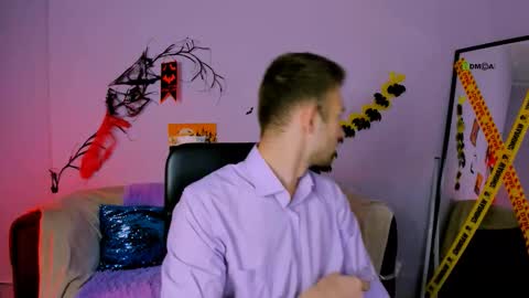 astren online show from November 2, 1:11 pm