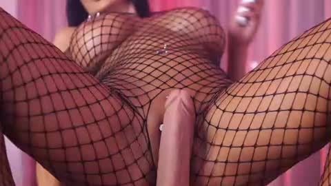 astridvexxx online show from July 22, 8:11 pm